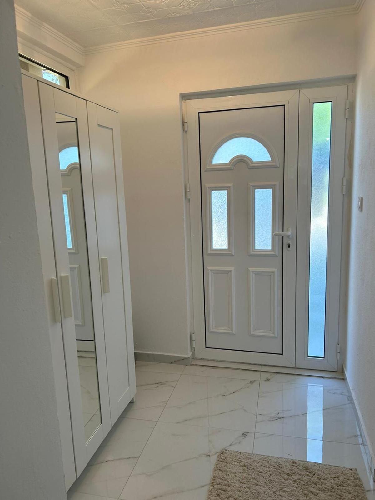 Apartman Glorija Cattaro Esterno foto