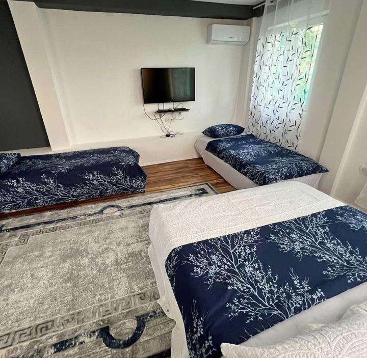 Apartman Glorija Cattaro Esterno foto